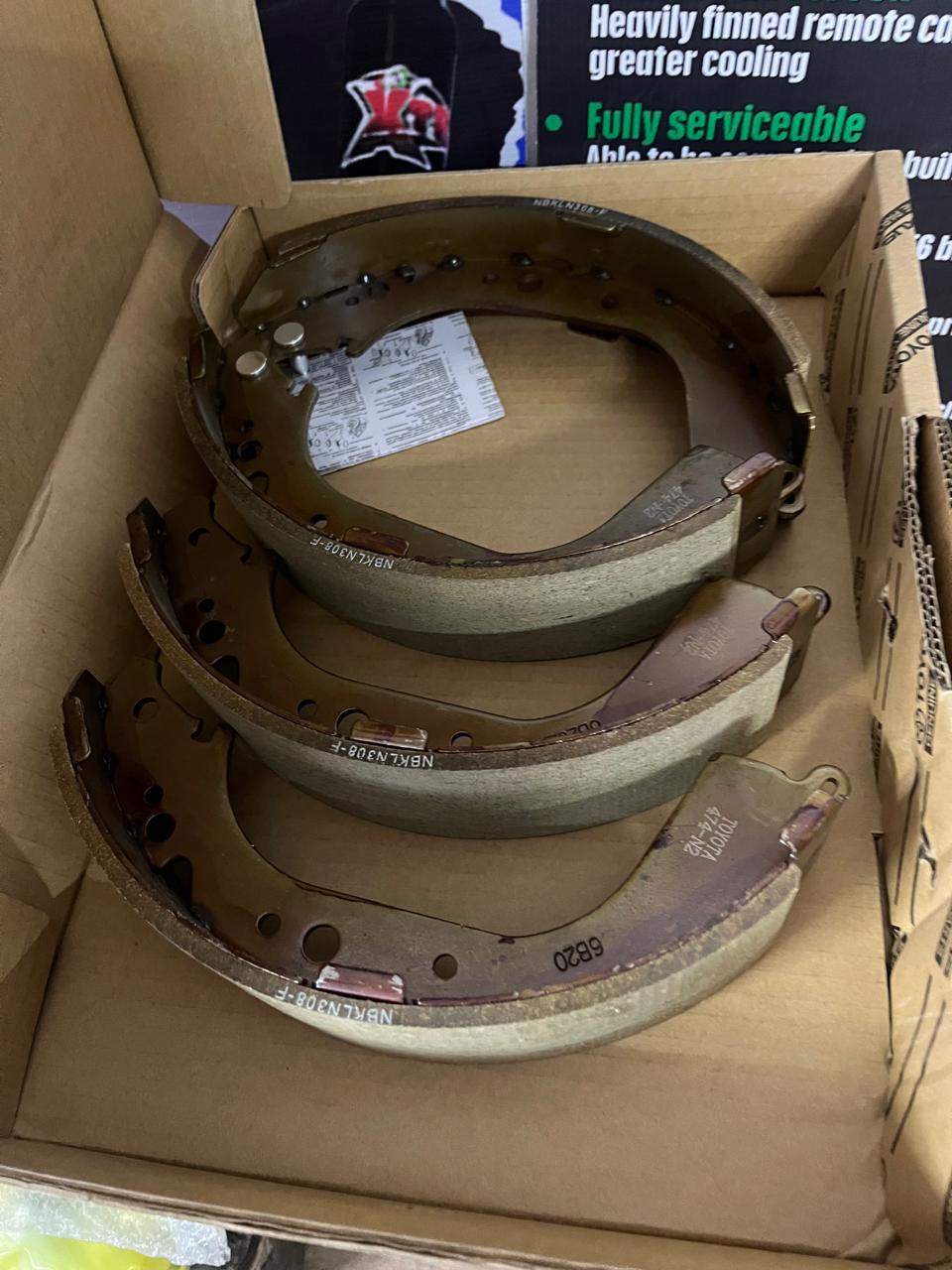 Toyota Land Cruiser 70 Series Rear OEM Brake Shoe Set