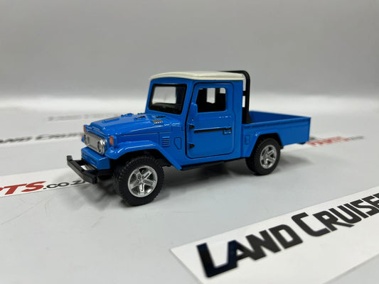 Toyota Land Cruiser FJ45 Blue - Toy Car