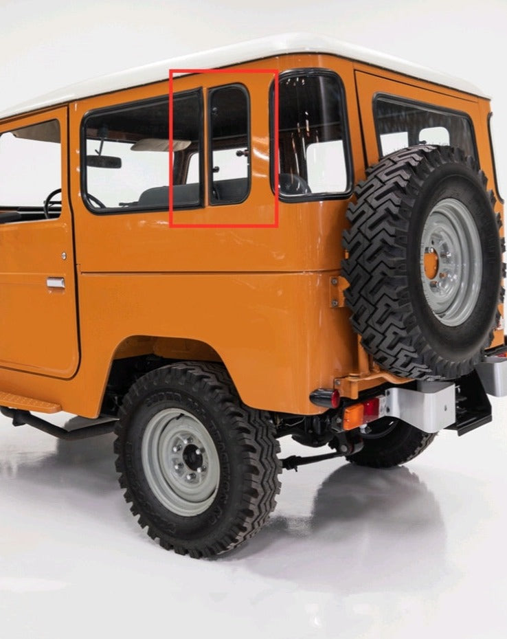 Toyota Land Cruiser FJ40 Upper Cab Side Panel Glass Set.