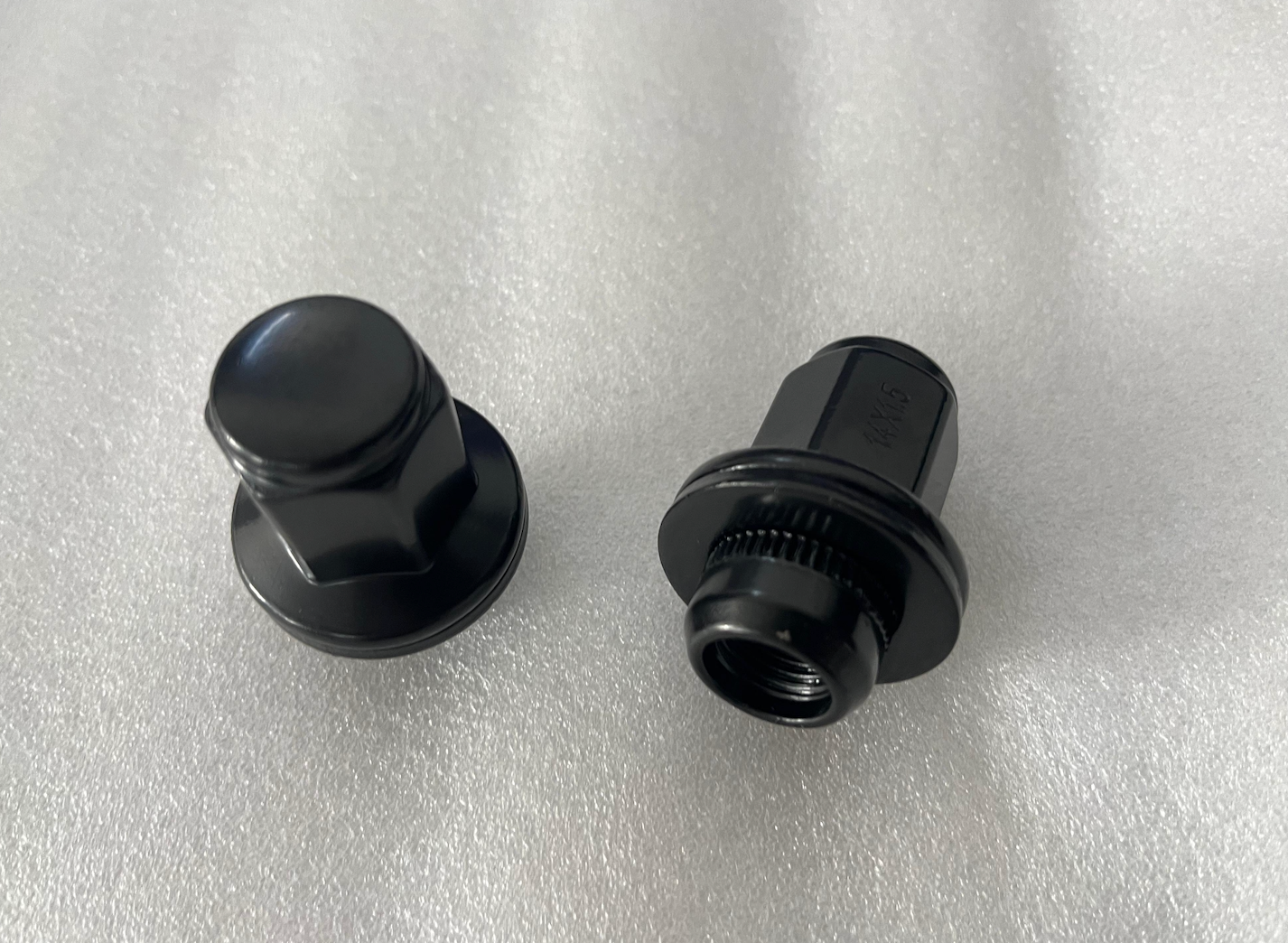 Toyota Land Cruiser 79 Series Mag Rim Wheel Nut Black Each