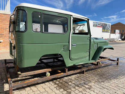 Toyota Land Cruiser 43 Series Station Wagon Body, Post 1980's