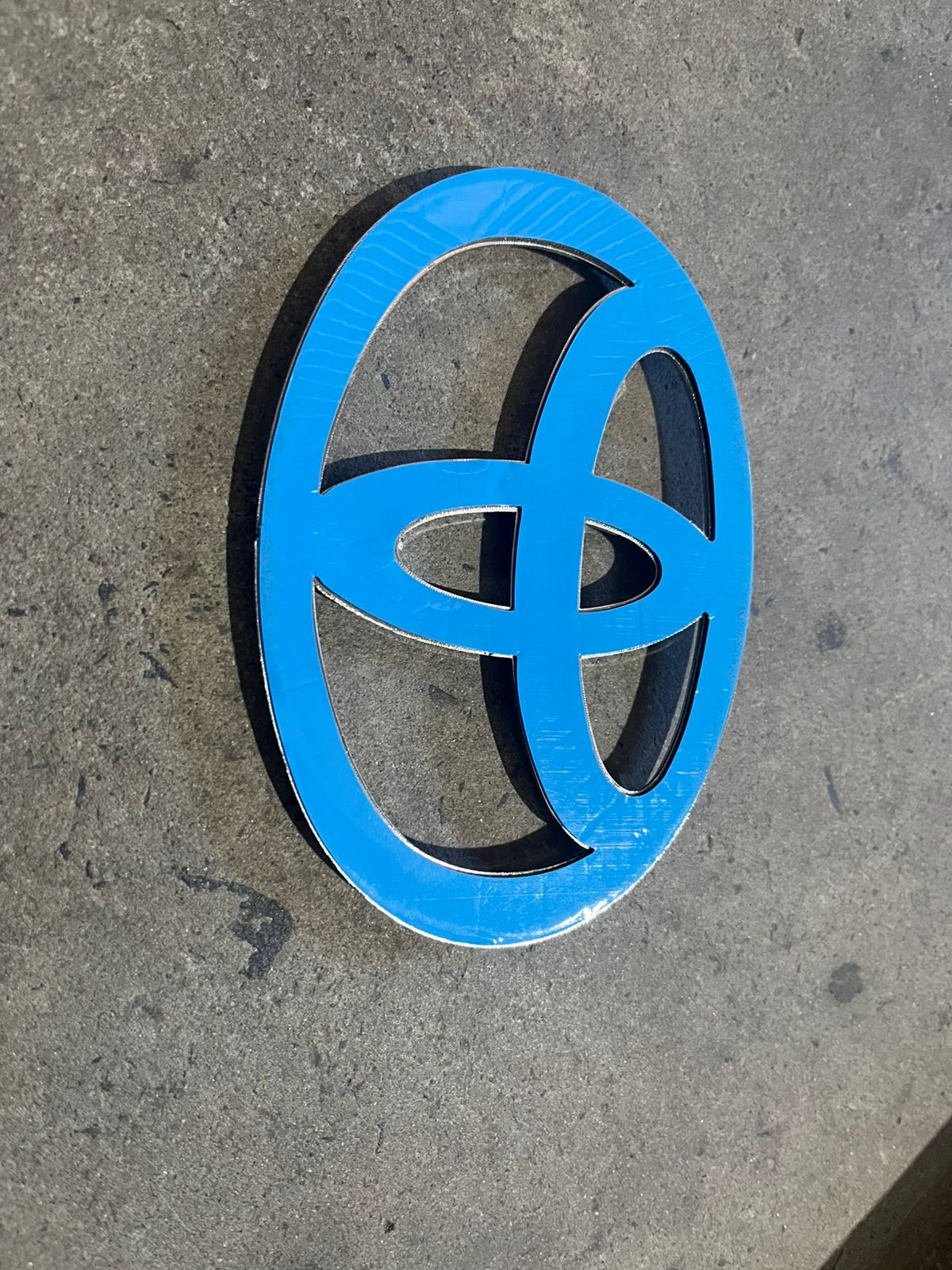 Toyota Land Cruiser 75 / 79 Series Chrome Grill Badge.