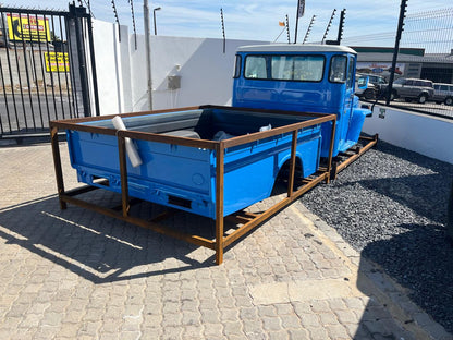 Toyota Land Cruiser 45 Series Single Cab Body, Post 1980's