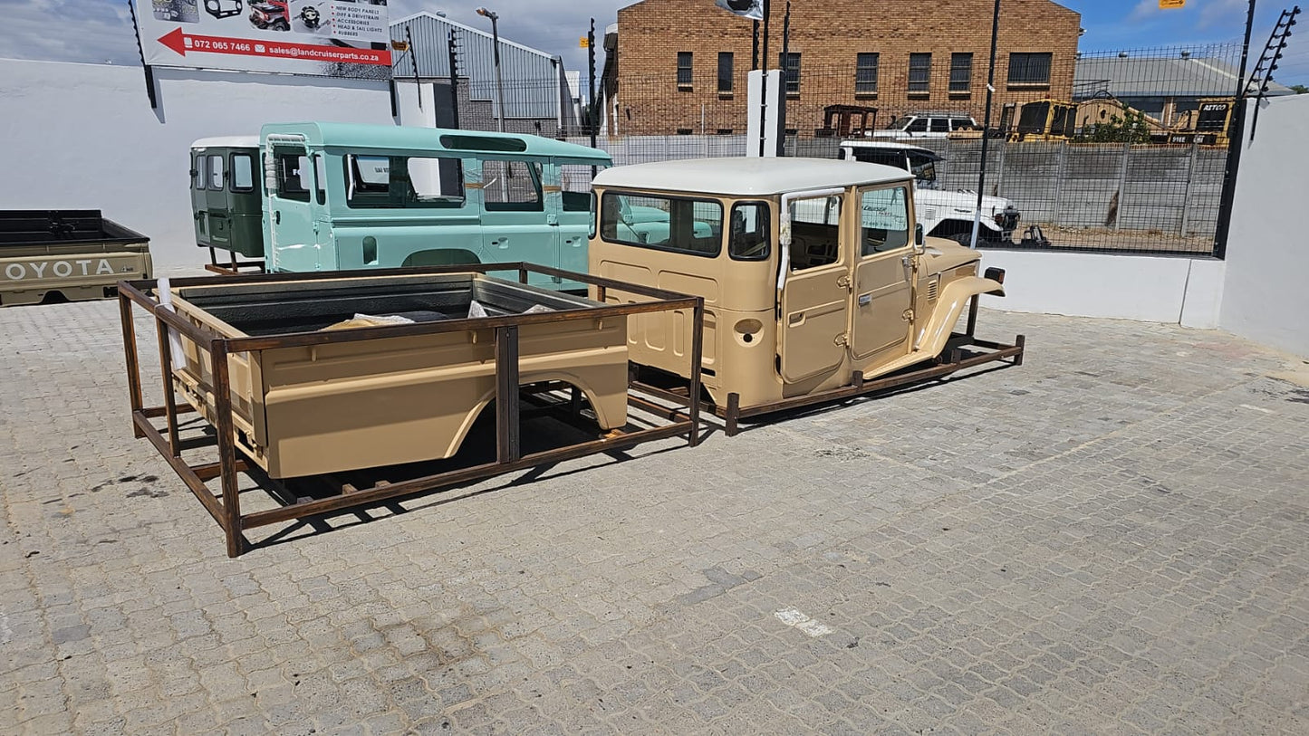 Toyota Land Cruiser 45 Series Double Cab Body, Post 1980's