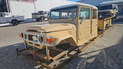 Toyota Land Cruiser 45 Series Double Cab Body, Post 1980's
