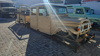 Toyota Land Cruiser 45 Series Double Cab Body, Post 1980's