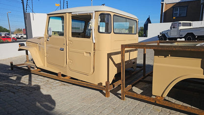 Toyota Land Cruiser 45 Series Double Cab Body, Post 1980's