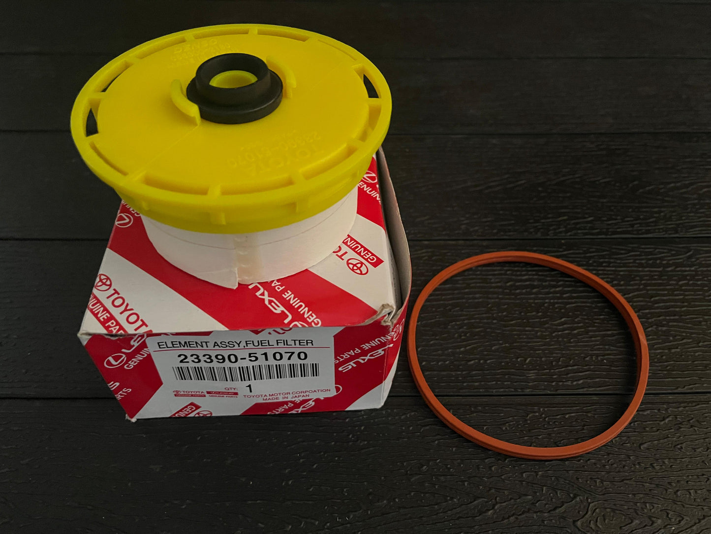 Toyota Land Cruiser VDJ79 4.5 V8 OEM Fuel Filter