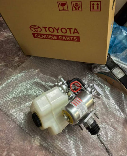 Toyota Land Cruiser 100 Series ABS Brake Booster Assembly