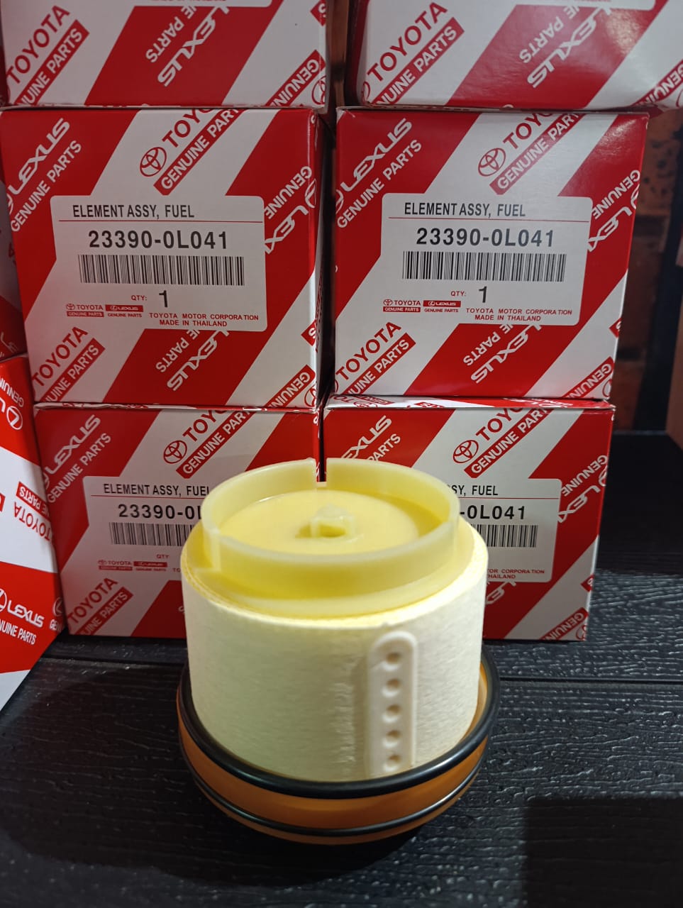 Toyota Land Cruiser 1KD Fuel Filter OEM