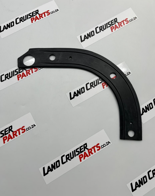 Toyota Land Cruiser FJ45 Cab / Corner Spacer LH.